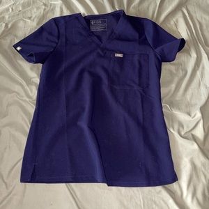 FIGS Zamora Joggers & One Pocket Scrub Top Set